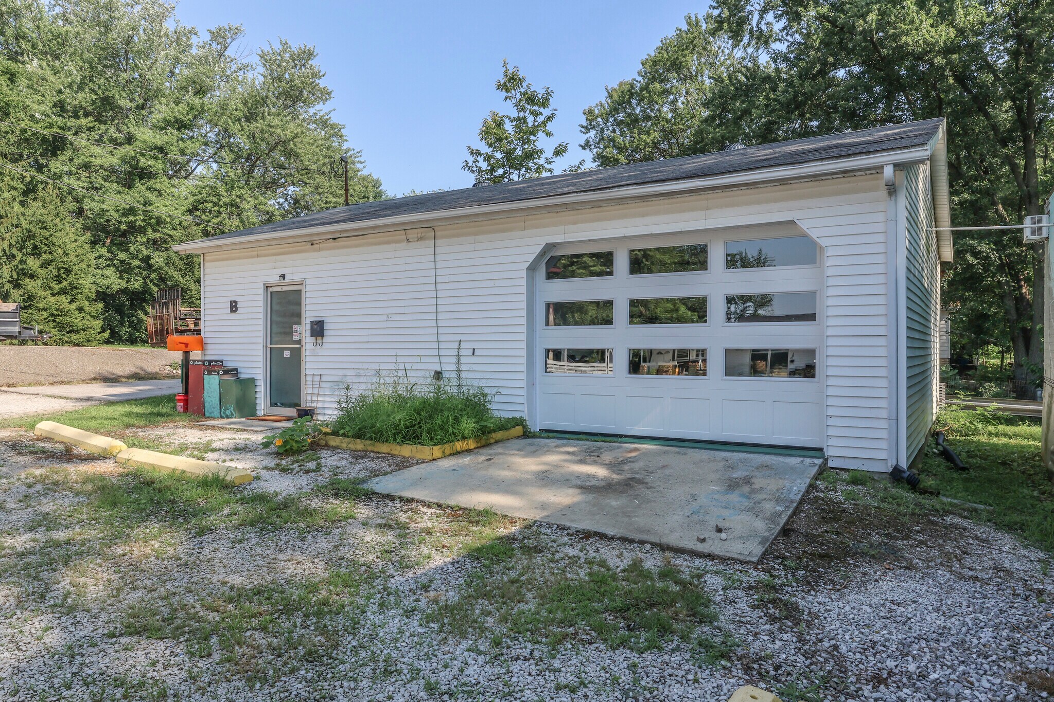 1331 W 11th St, Bloomington, IN for lease Interior Photo- Image 1 of 3
