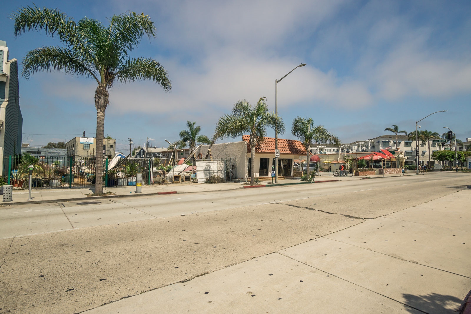 2810 Newport Blvd, Newport Beach, CA à vendre Photo du bâtiment- Image 1 de 1