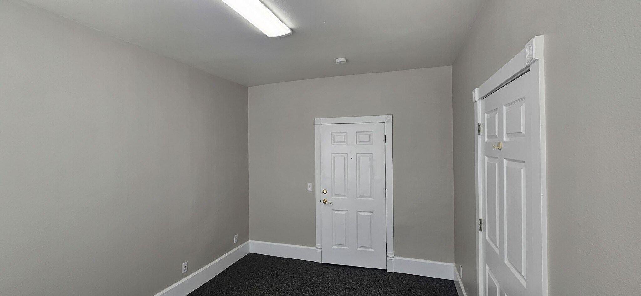 22566 SW Washington St, Sherwood, OR à louer Photo intérieure- Image 1 de 6