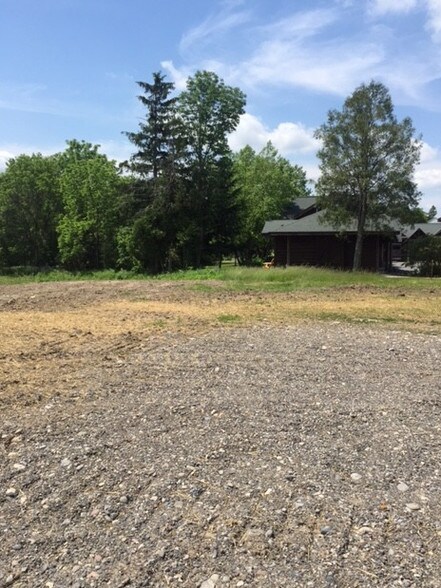 844 W Genesee Street, Skaneateles, NY à louer - Autre - Image 3 de 3