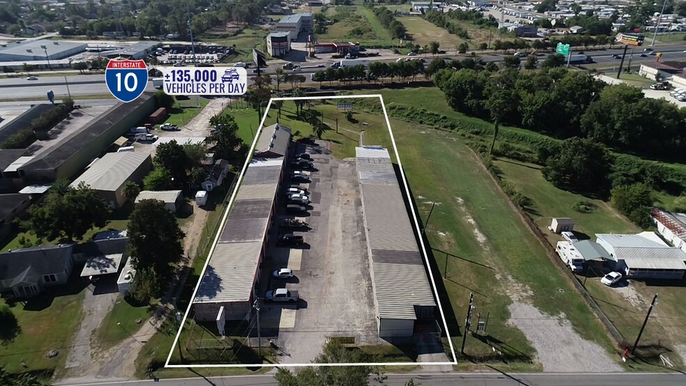 15541 S Brentwood St, Channelview, TX à vendre - Photo du bâtiment - Image 2 de 10
