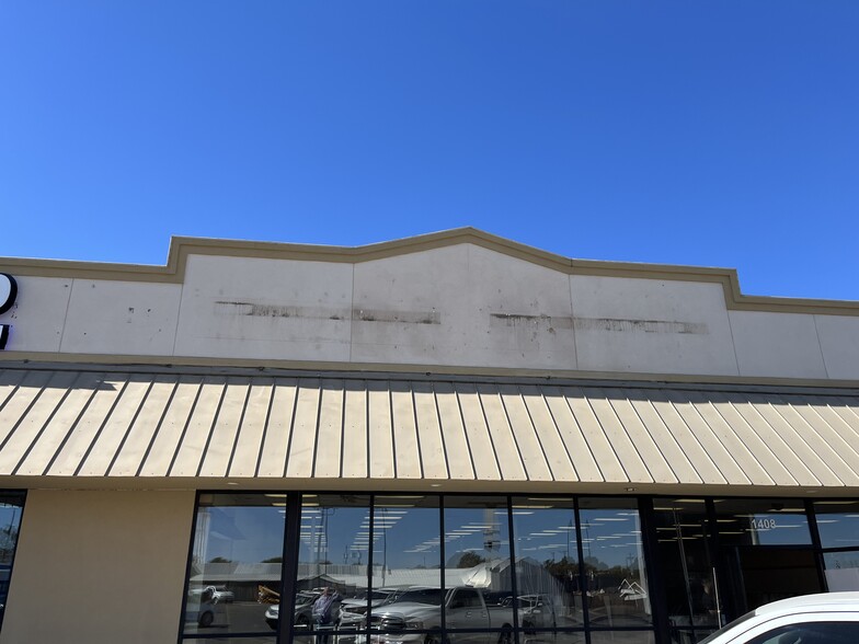 1402 N Main St, Guymon, OK for lease - Building Photo - Image 2 of 8