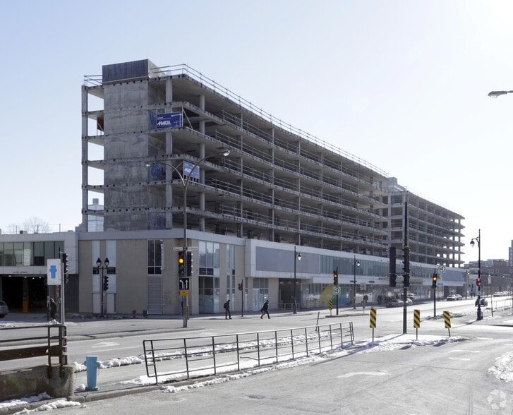 1795 Rue Berri, Montréal, QC à vendre - Photo principale - Image 1 de 1