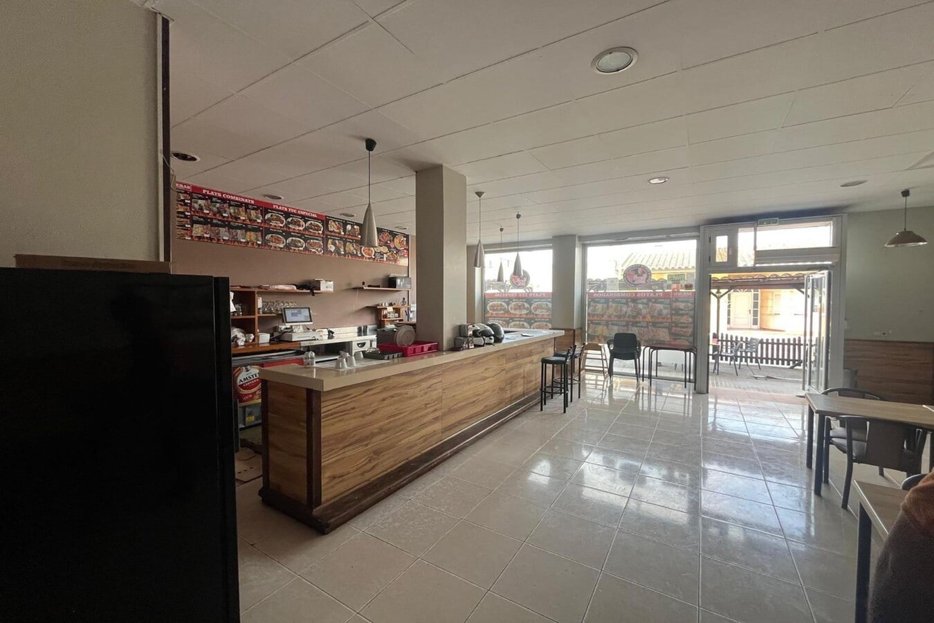 Deltebre, TAR 43580 - Unit - - - Interior Photo - Image 2 of 2