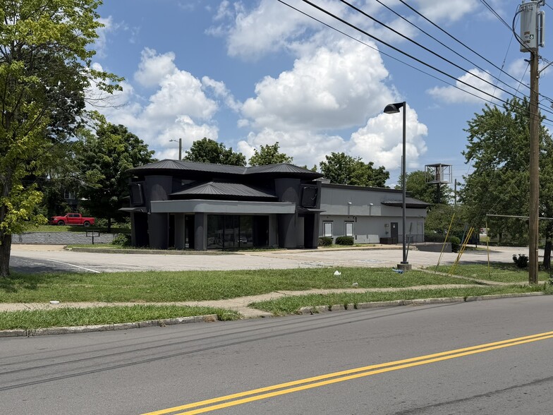 204 Largo Dr, Nashville, TN for lease - Building Photo - Image 2 of 8