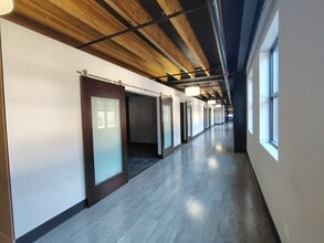 109 S Canopy St, Lincoln, NE for lease Interior Photo- Image 2 of 7