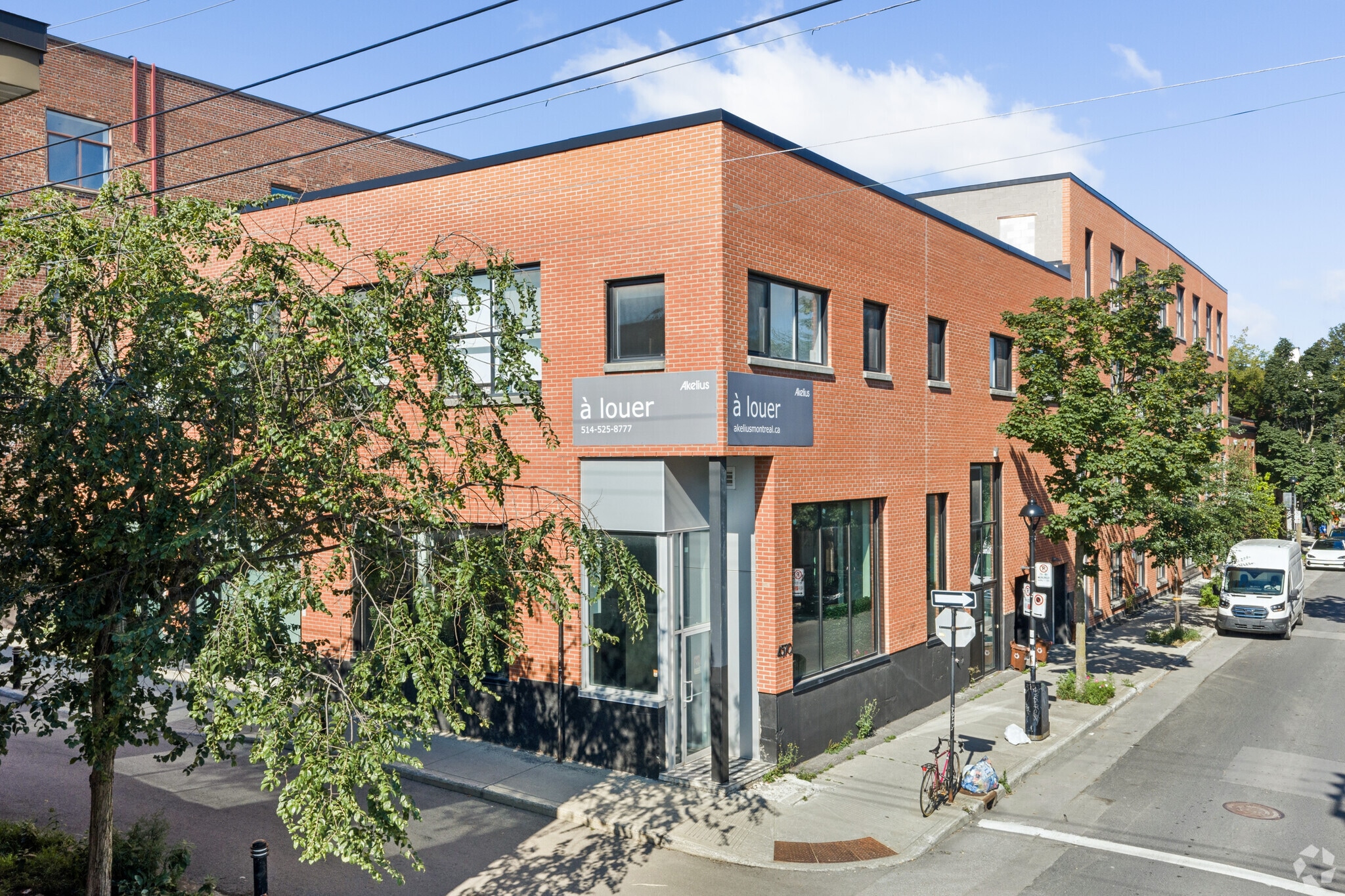 4350 Av De L'hôtel-De-Ville, Montréal, QC for lease Building Photo- Image 1 of 4