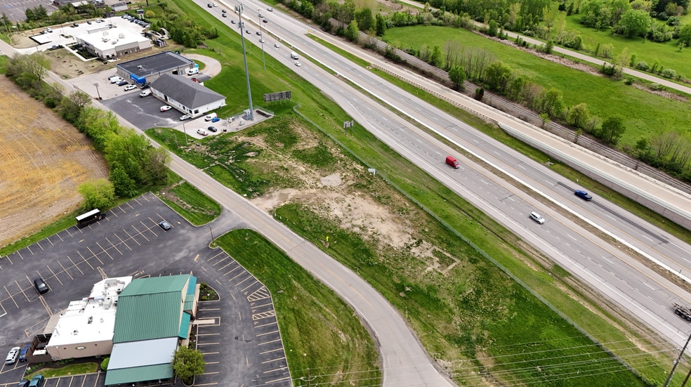 9845 Basil-Western Road NW, Canal Winchester, OH for sale - Building Photo - Image 2 of 11