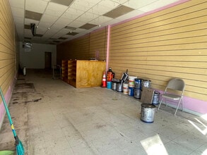 3530 Junction Blvd, Corona, NY for lease Interior Photo- Image 2 of 5