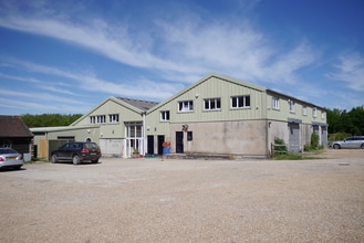 Mill Ln, Pulborough à louer Photo du bâtiment- Image 2 de 3