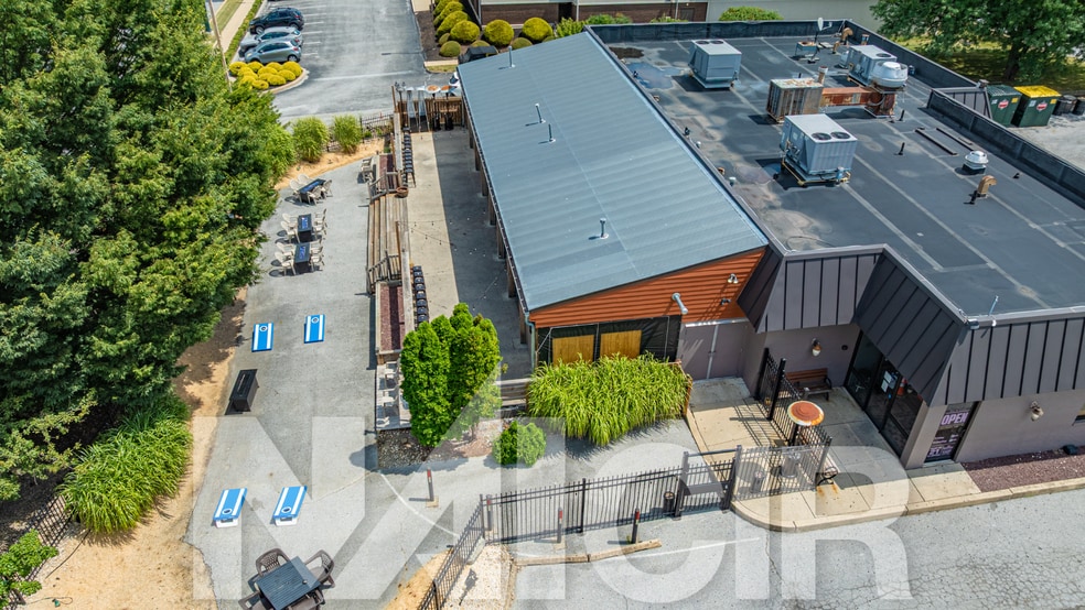 2650 Eastern Blvd, York, PA for lease - Building Photo - Image 3 of 11