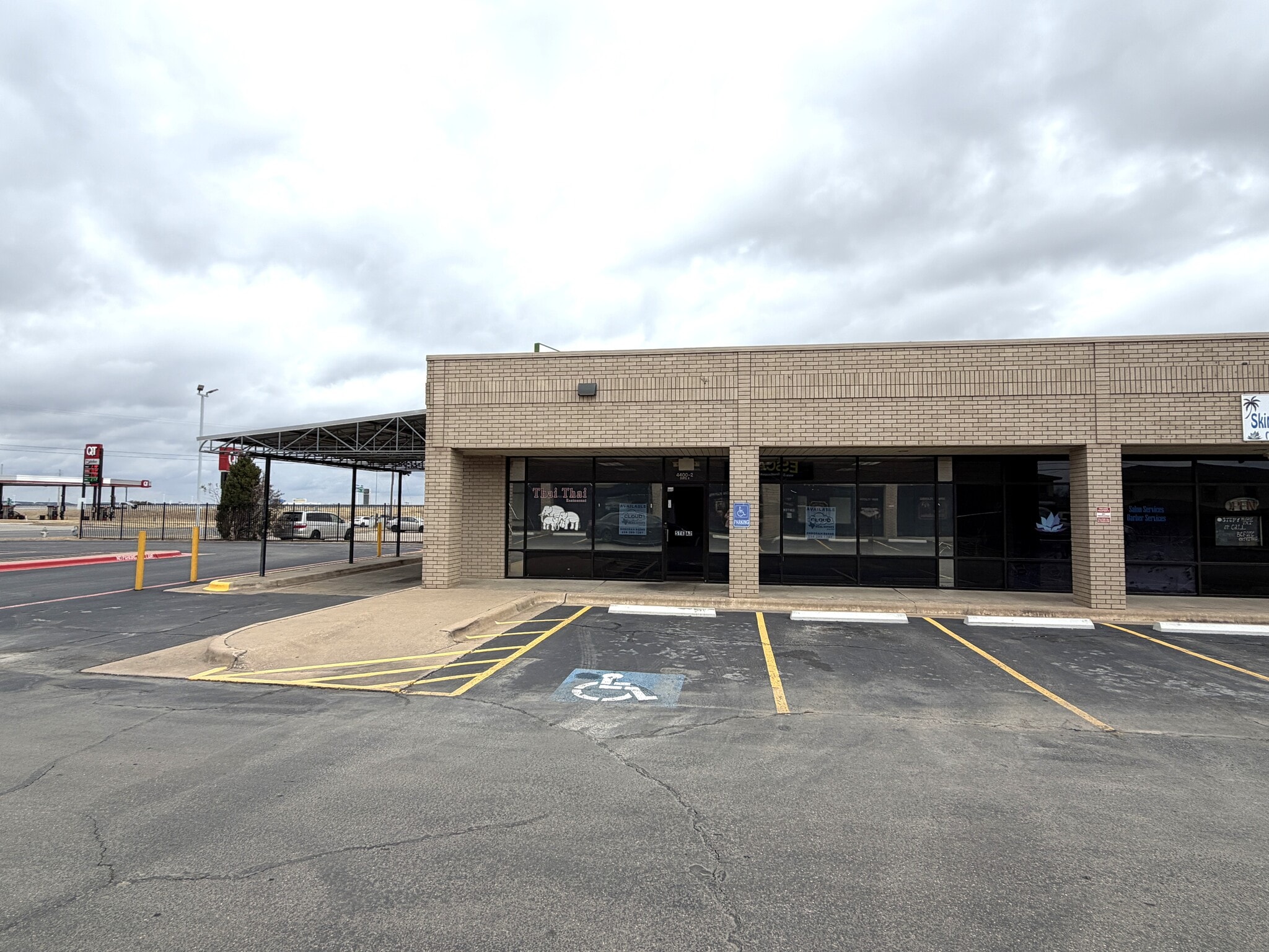 4400 E Stan Schlueter Loop, Killeen, TX à louer Photo intérieure- Image 1 de 3