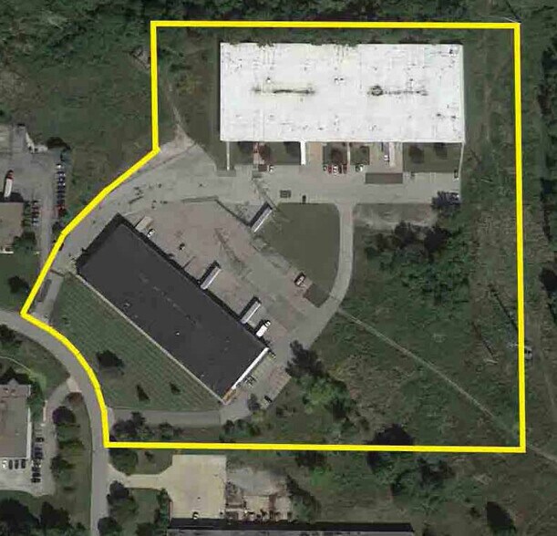 7640 Hub Pky, Valley View, OH à louer - Plan de site - Image 1 de 3