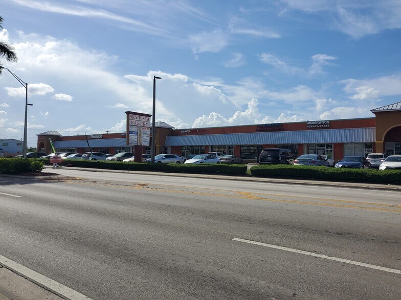 1750 NE 8th St, Homestead, FL à vendre - Photo du bâtiment - Image 2 de 87