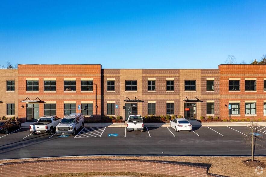 1367 Buford Business Blvd, Buford, GA à vendre - Photo du bâtiment - Image 3 de 5