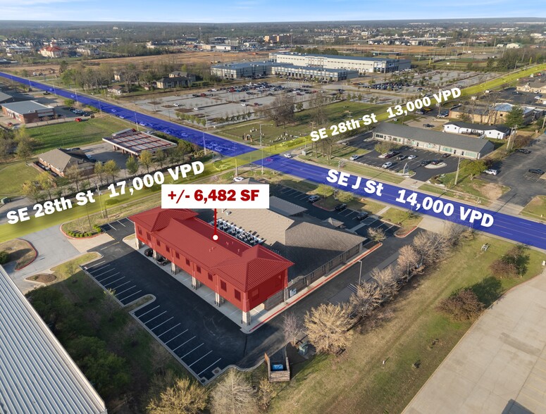 2701 SE J St, Bentonville, AR for lease - Building Photo - Image 2 of 24
