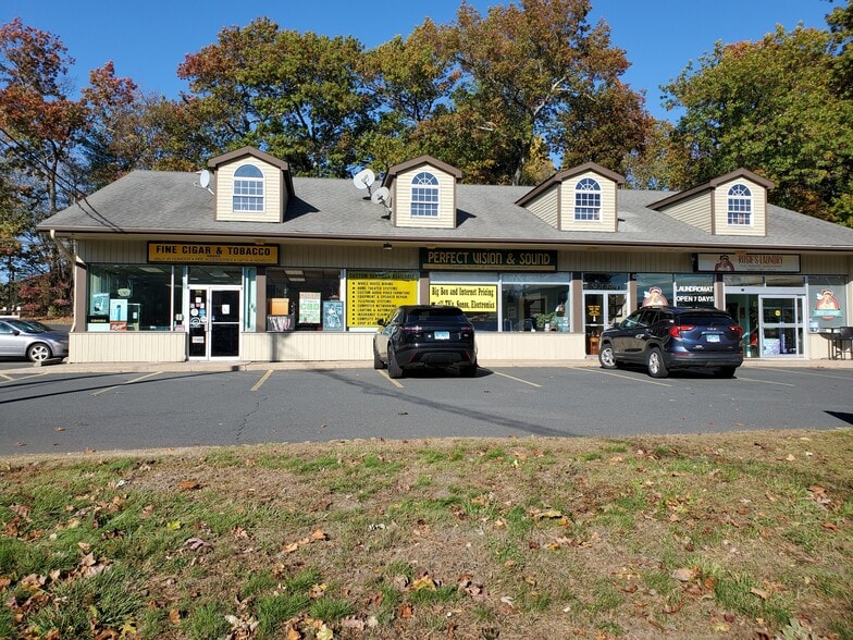 192 W Main St, Avon, CT for lease - Building Photo - Image 1 of 3