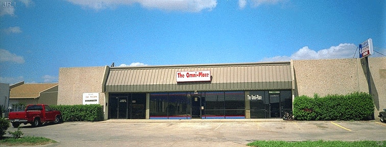 341-347 W Mockingbird Ln, Dallas, TX for lease - Building Photo - Image 3 of 5