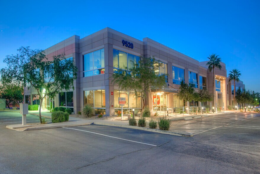 9520 W Palm Ln, Phoenix, AZ à louer - Photo du bâtiment - Image 2 de 6