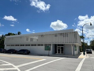 Plus de détails pour 300 Westward Dr, Miami Springs, FL - Bureau/Médical à louer