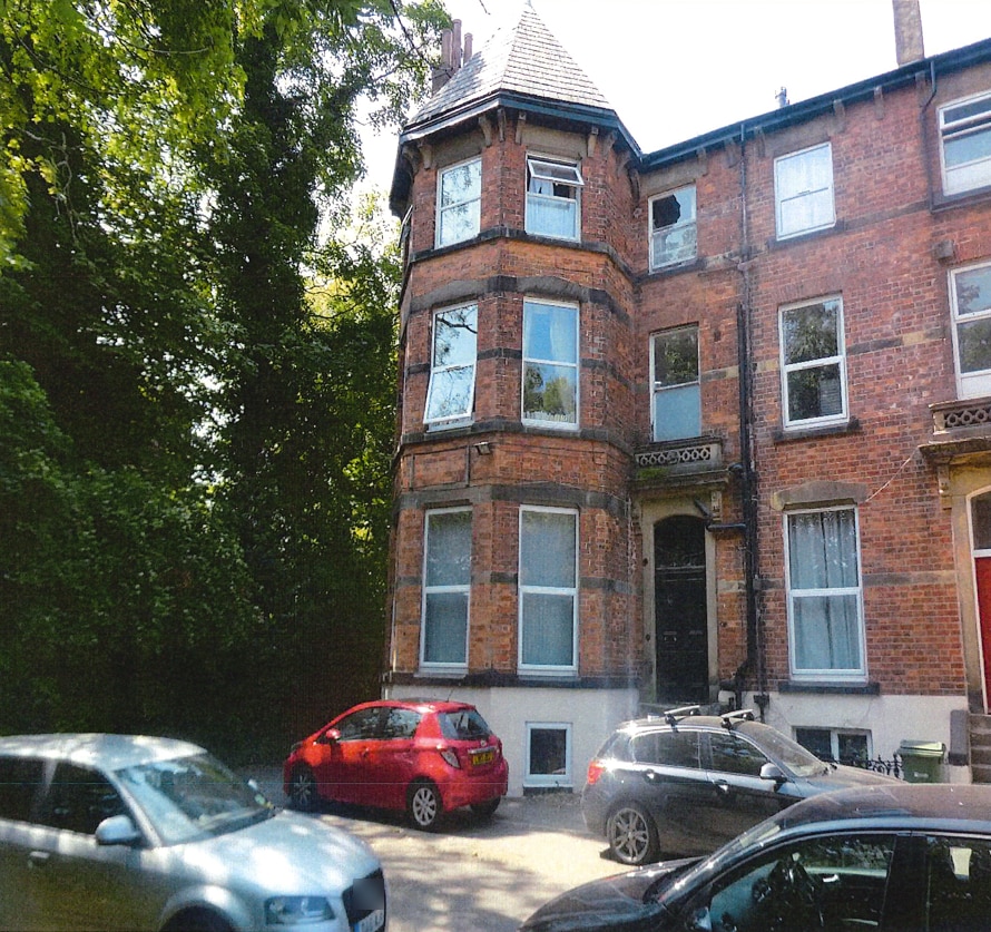 1 Westfield Ter, Leeds for sale Primary Photo- Image 1 of 2