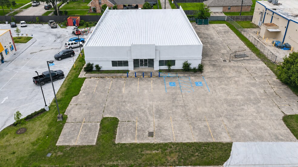 3030 Highway 14, Lake Charles, LA for sale - Primary Photo - Image 1 of 6