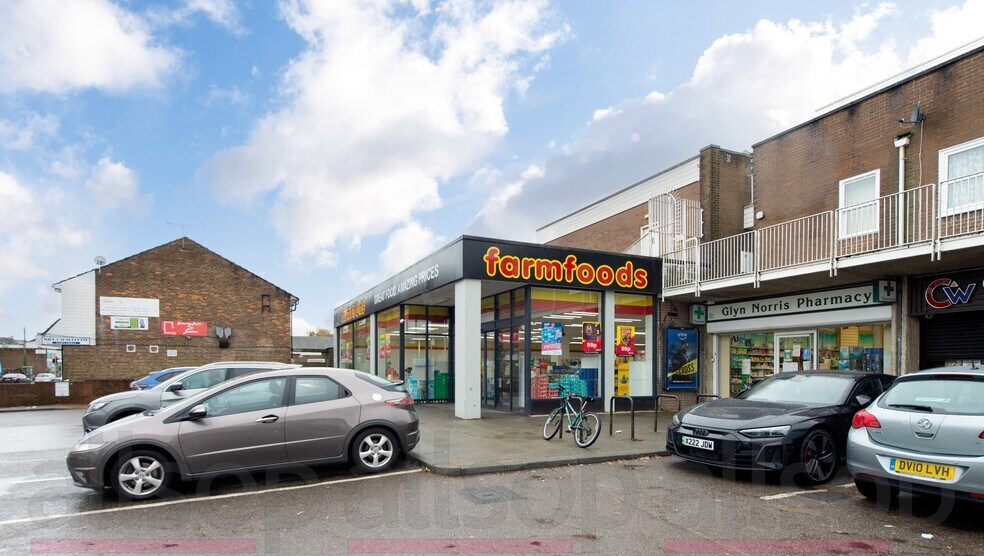 97-117 Wick St, Littlehampton à vendre - Photo du bâtiment - Image 2 de 4