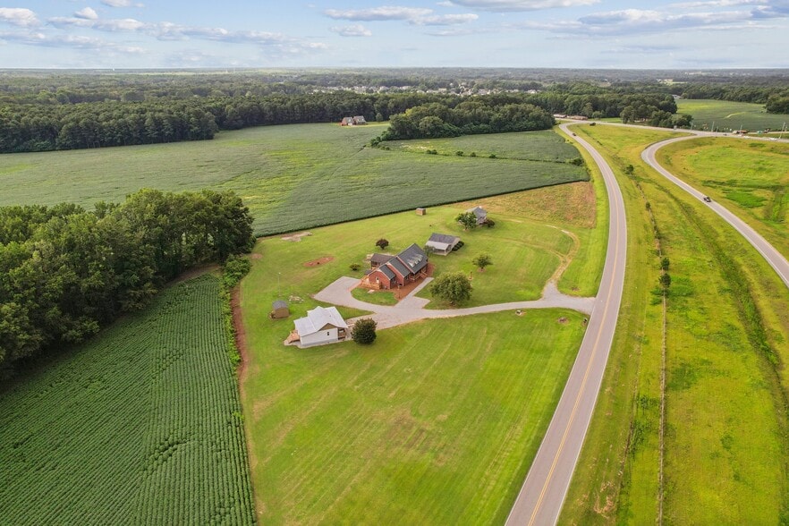 232 Mitchell Farm Rd, Goldsboro, NC for sale - Building Photo - Image 2 of 6