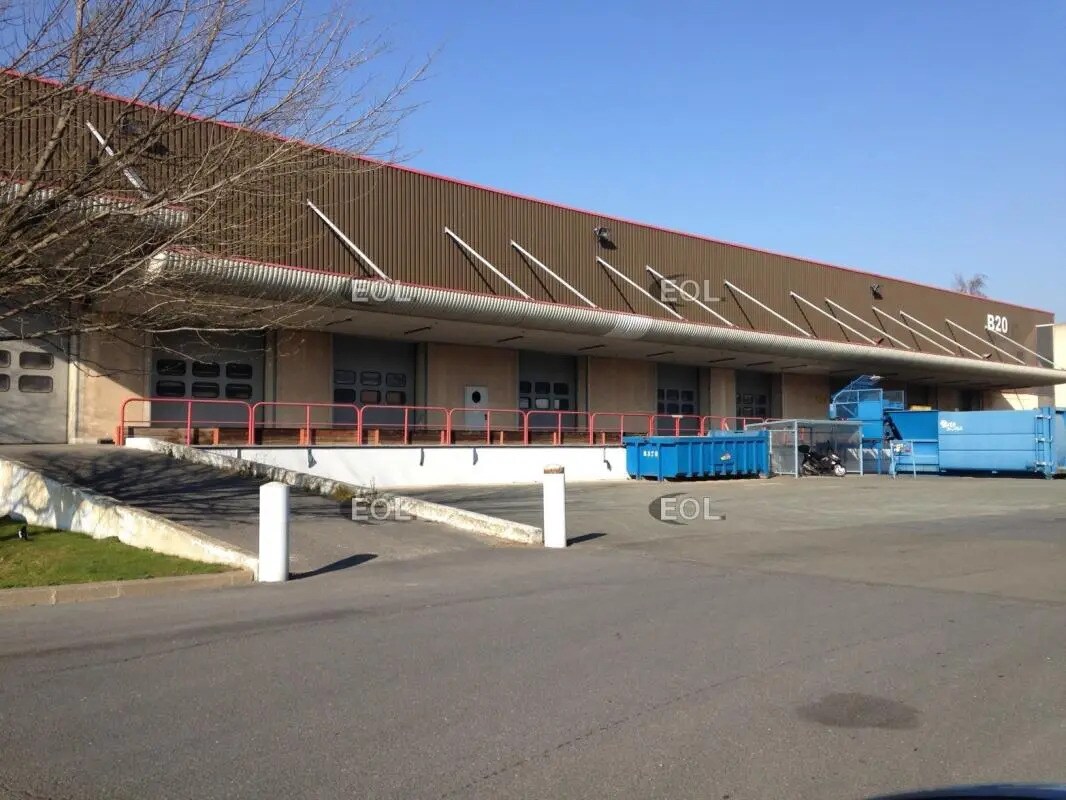Industrial in Gennevilliers for lease Building Photo- Image 1 of 5