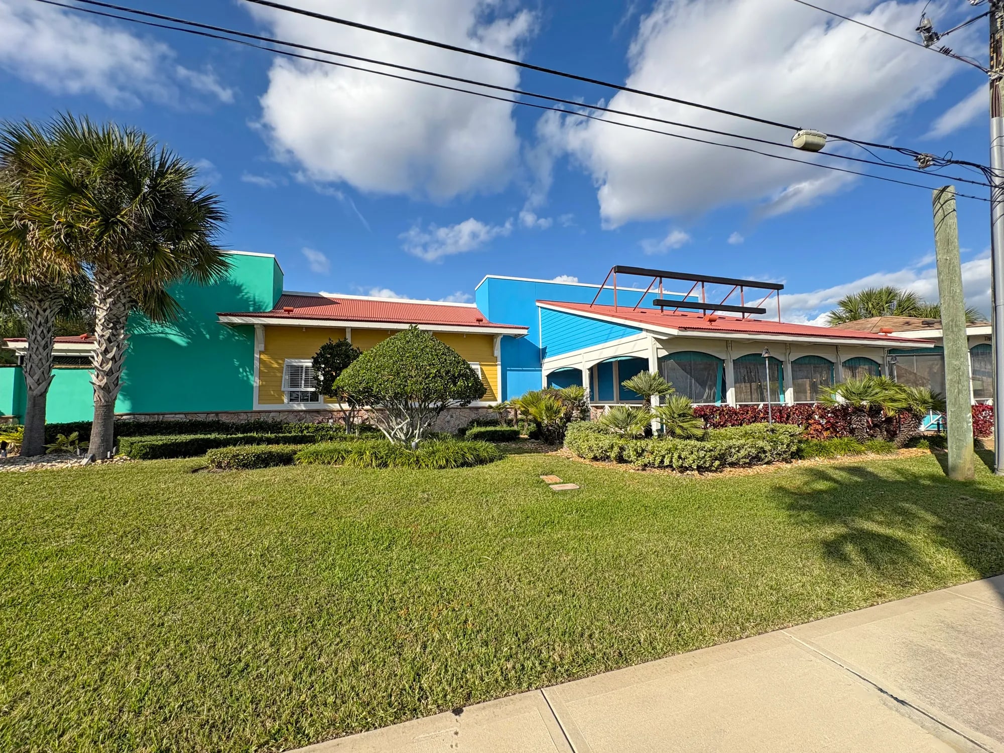 1786 W International Speedway Blvd, Daytona Beach, FL for lease Primary Photo- Image 1 of 6