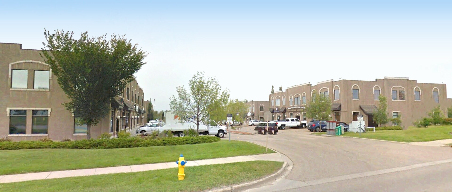 6924 Roper Rd NW, Edmonton, AB à vendre Photo du bâtiment- Image 1 de 1