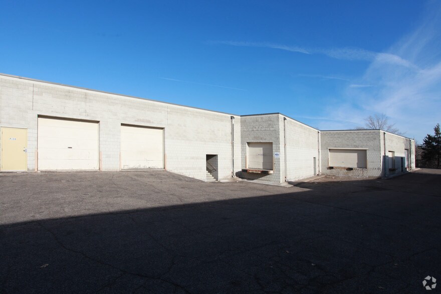 7115-7133 Washington Ave S, Edina, MN à louer - Photo du bâtiment - Image 2 de 34