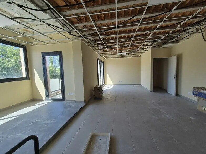 Bureau dans Castelnau-le-Lez à louer - Photo du bâtiment - Image 3 de 6