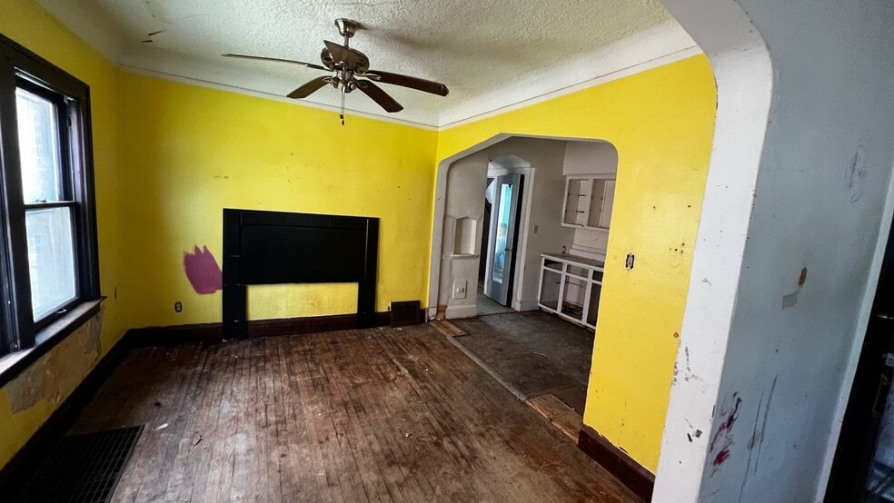 2265 12th St SW, Akron, OH for sale - Building Photo - Image 3 of 9