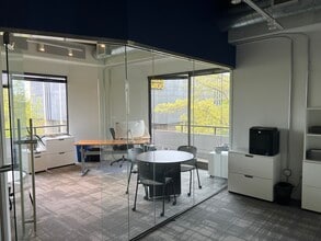 100 E Broadway Ave, Eugene, OR for lease Interior Photo- Image 2 of 6