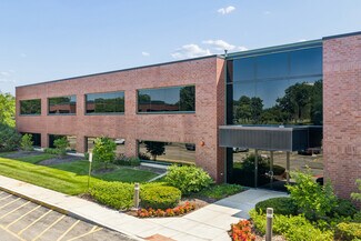 Plus de détails pour 1749 S Naperville Rd, Wheaton, IL - Bureau à louer