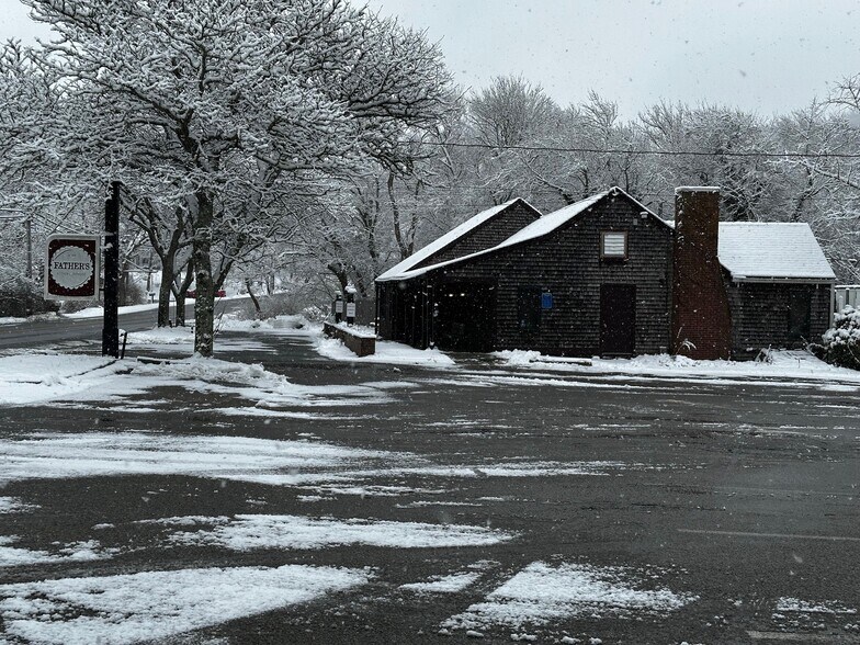 406 Route 6A, East Sandwich, MA à vendre - Photo du bâtiment - Image 1 de 12