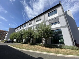 Plus de détails pour Local d'activités à louer