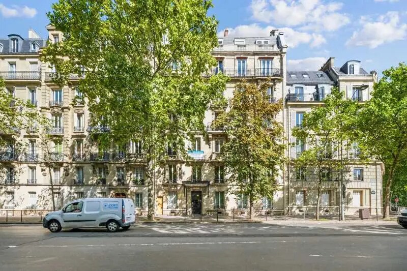 174 Boulevard Malesherbes, Paris à louer - Photo du bâtiment - Image 3 de 3