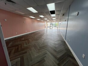 3415-3541 Denny Ave, Pascagoula, MS for lease Building Photo- Image 2 of 6