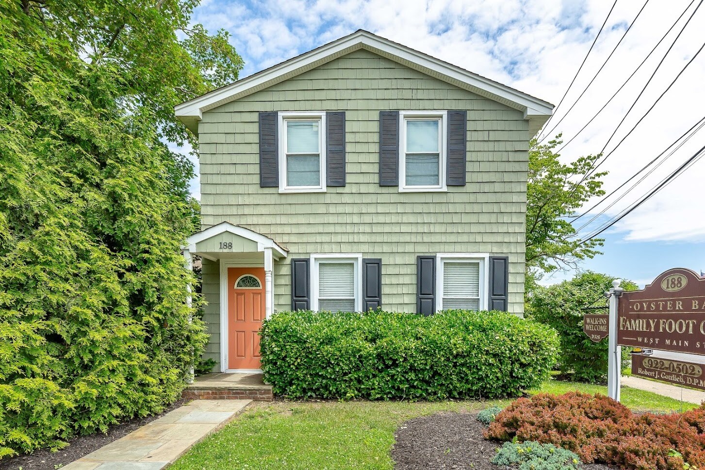 188 W Main St, Oyster Bay, NY à vendre Photo du bâtiment- Image 1 de 16