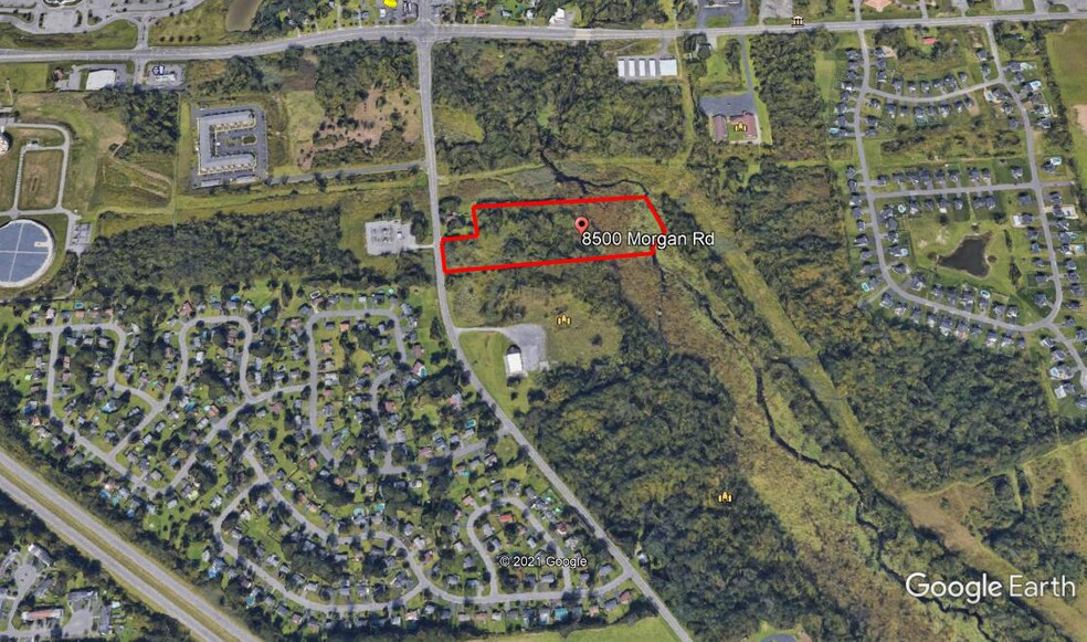 8500 Morgan Rd, Clay, NY à vendre - Photo du bâtiment - Image 1 de 3
