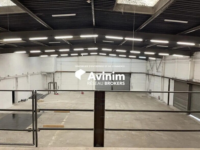 Industrial in La Courneuve for lease - Interior Photo - Image 3 of 7