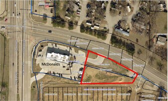 .75 Acre Pad Site Next Door To McDonalds - Dépanneur