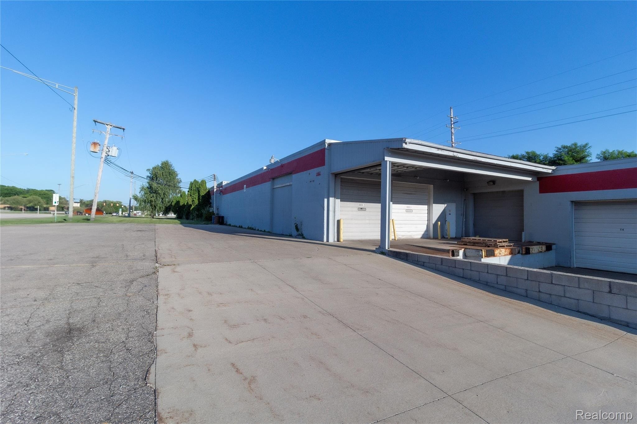1462 Imlay City Rd, Lapeer, MI for lease Primary Photo- Image 1 of 12