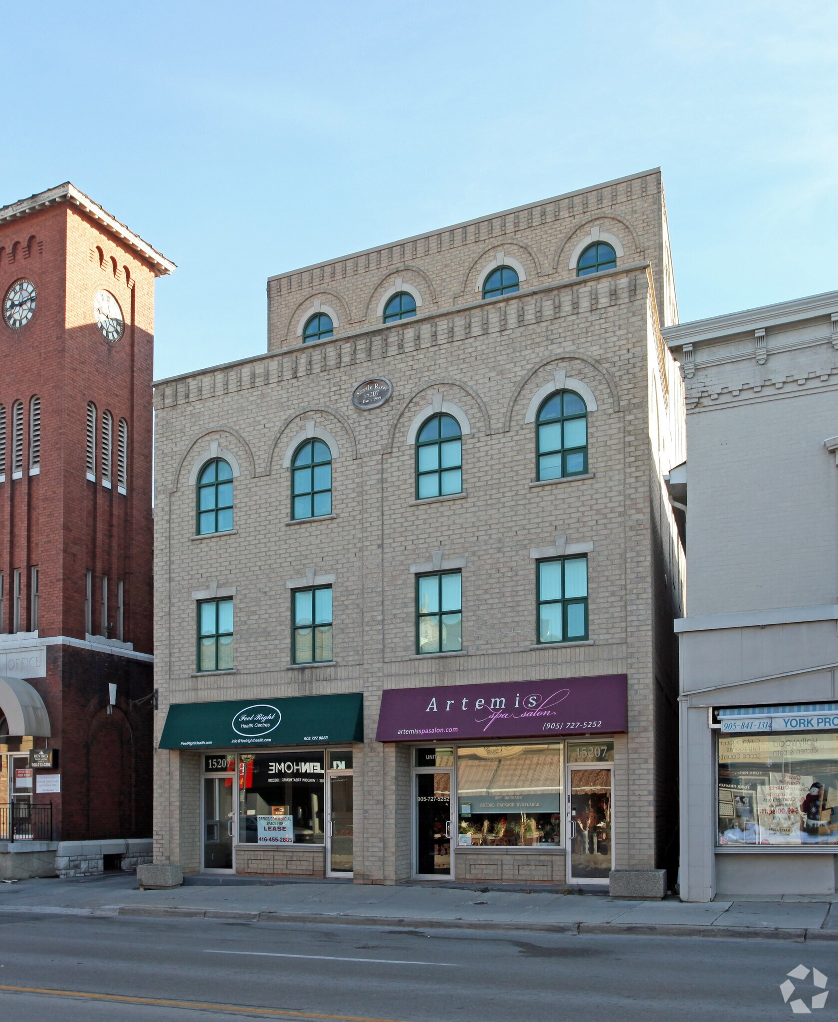15207 Yonge St, Aurora, ON for sale Primary Photo- Image 1 of 1