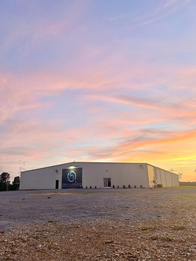 Plus de détails pour 3178 US-127 Hwy, Liberty, KY - Industriel à louer