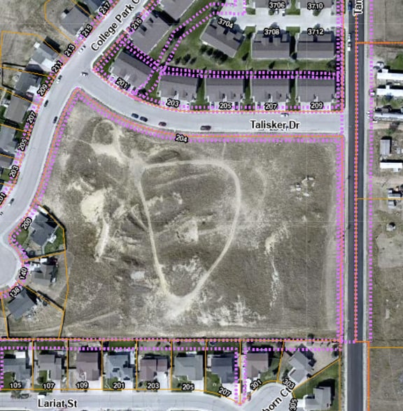 204 Talisker, Gillette, WY for sale - Building Photo - Image 3 of 19