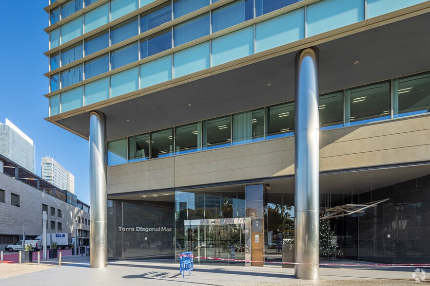 Carrer de Josep Pla, 2, Barcelona, Barcelona for lease - Building Photo - Image 3 of 8