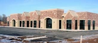 825-831 Huron Rd, Green Bay, WI for lease - Building Photo - Image 2 of 4